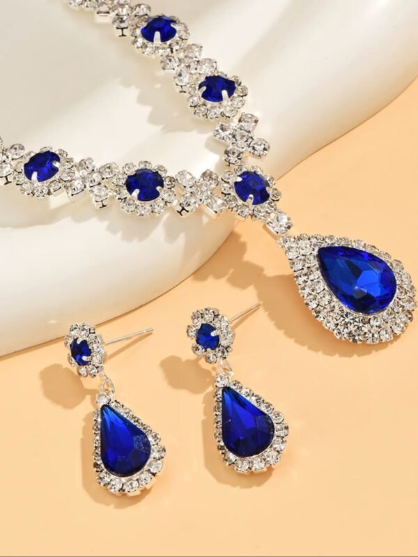 nkls_blue1 3 Piece Blue Droplet Necklace Set